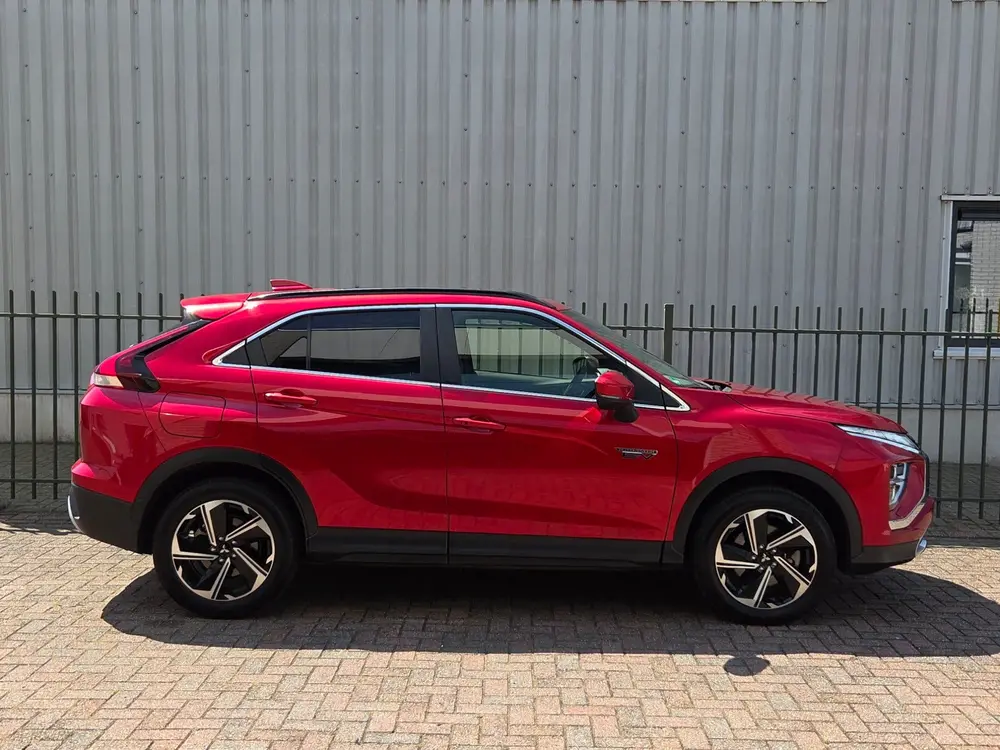 Mitsubishi Eclipse Cross 2.4 PHEV Instyle Navi uit 2021, foto 10