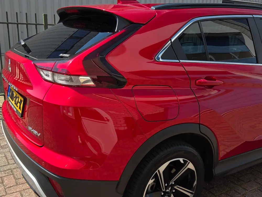 Mitsubishi Eclipse Cross 2.4 PHEV Instyle Navi uit 2021, foto 13