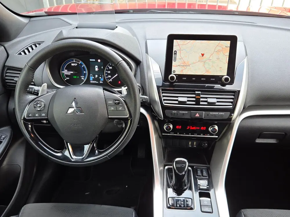 Mitsubishi Eclipse Cross 2.4 PHEV Instyle Navi uit 2021, foto 4