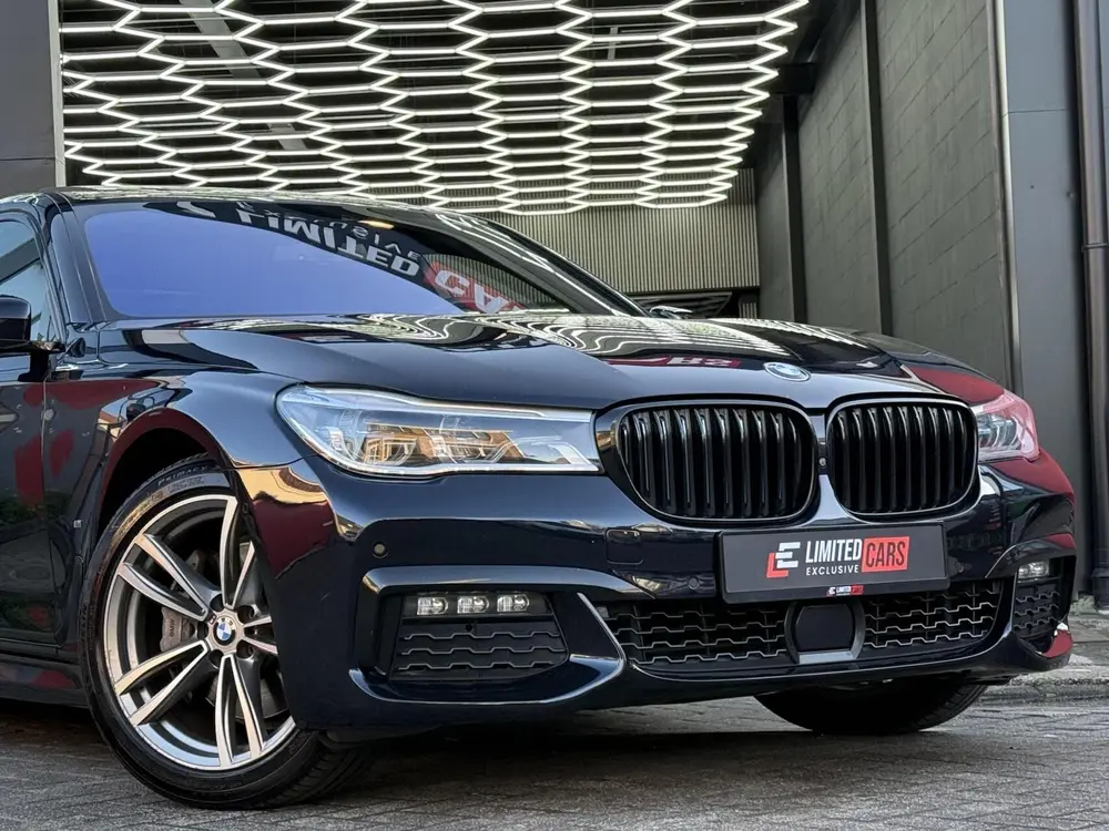 BMW 7-serie 740Le iPerformance M-PAKKET uit 2019, foto 11