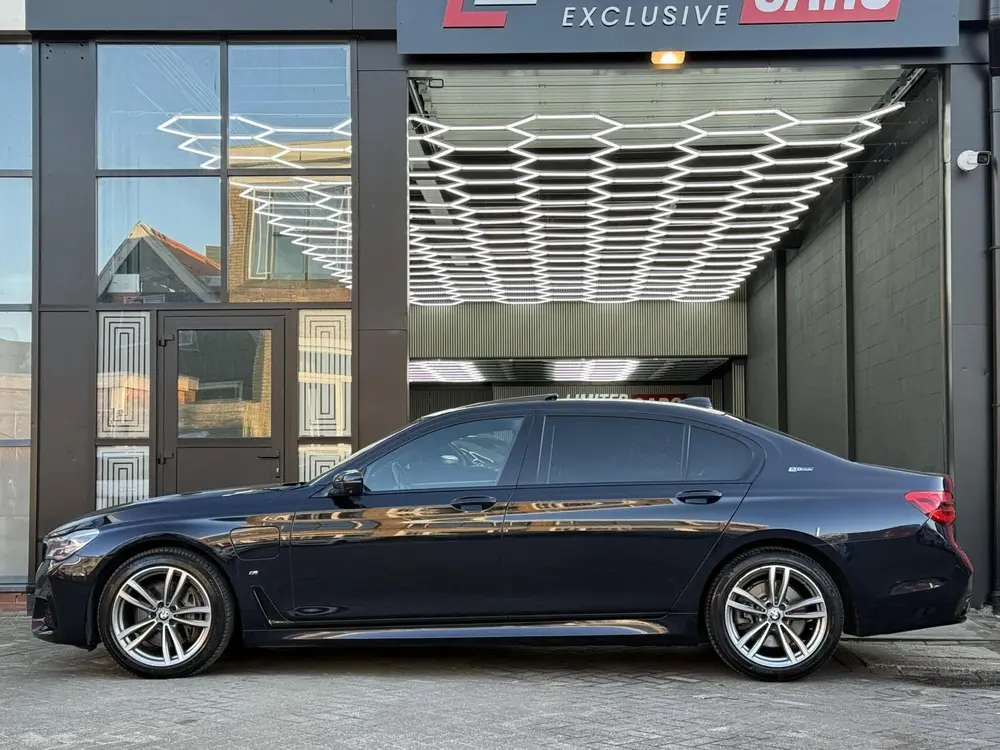 BMW 7-serie 740Le iPerformance M-PAKKET uit 2019, foto 14