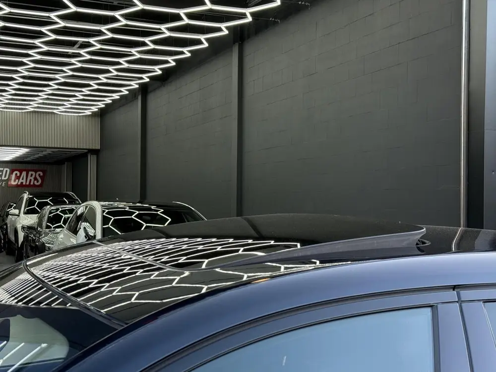 BMW 7-serie 740Le iPerformance M-PAKKET uit 2019, foto 16