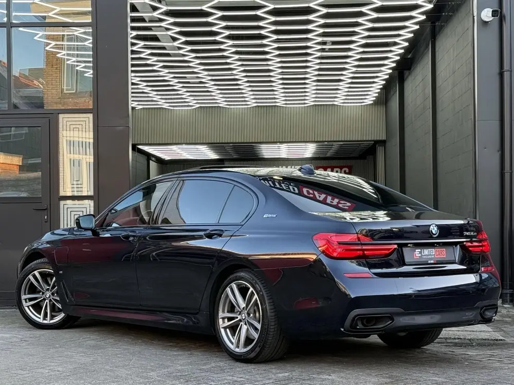 BMW 7-serie 740Le iPerformance M-PAKKET uit 2019, foto 3