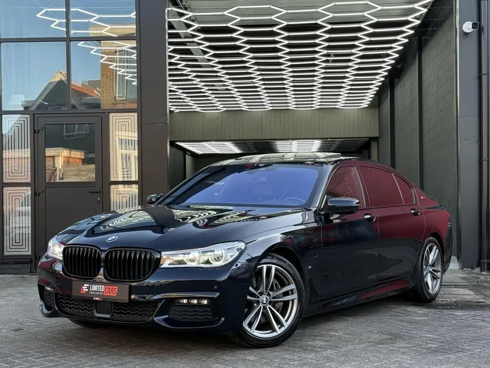 BMW 7-serie 740Le iPerformance M-PAKKET uit 2019, foto 4