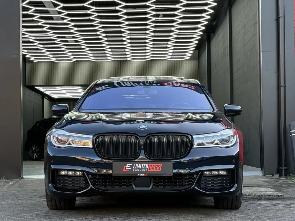 BMW 7-serie 740Le iPerformance M-PAKKET uit 2019, foto 7