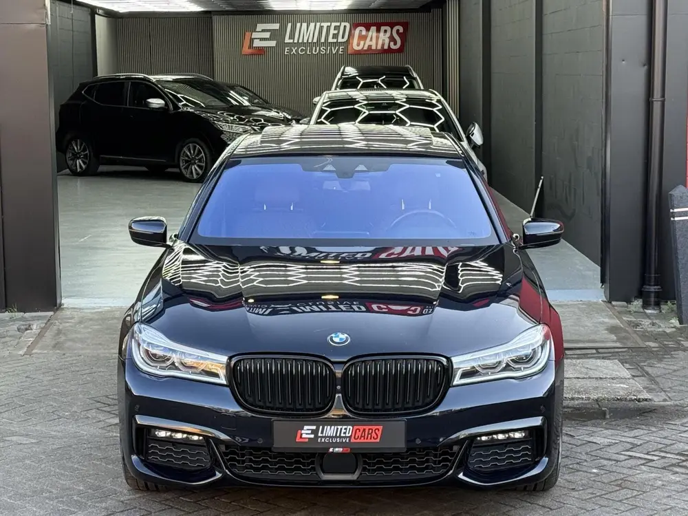 BMW 7-serie 740Le iPerformance M-PAKKET uit 2019, foto 9