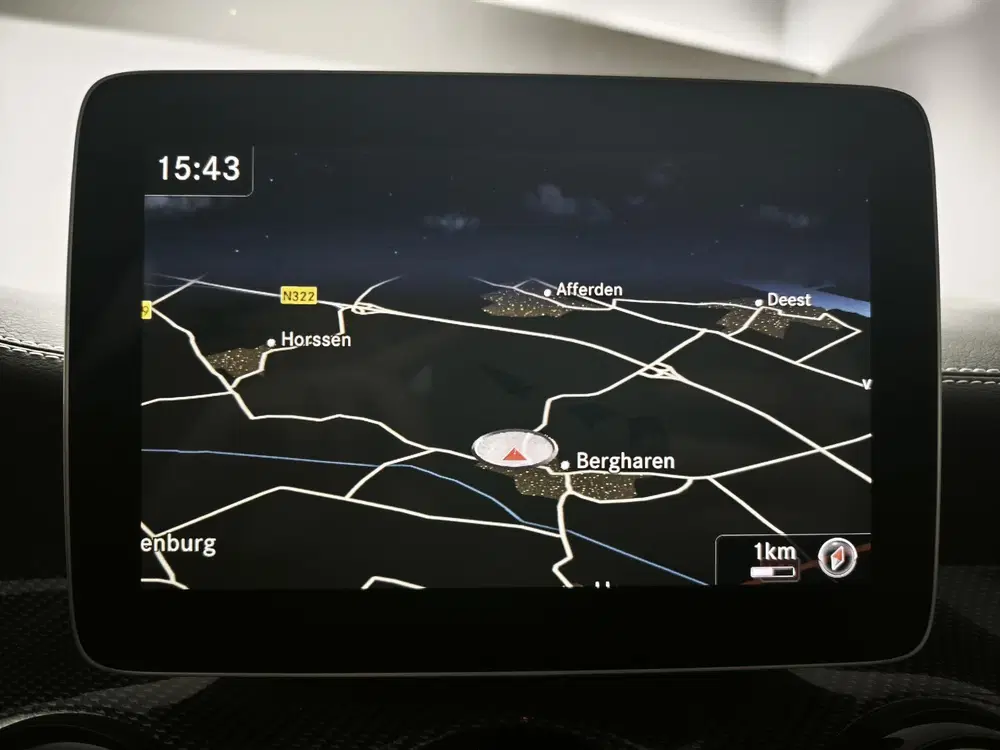 Mercedes-Benz GLA 200 Business uit 2020, foto 10