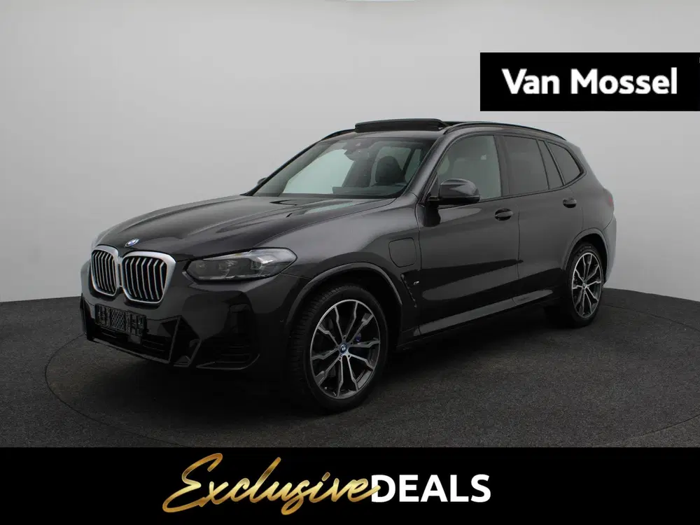 BMW X3 xDrive30e High Executive uit 2023
