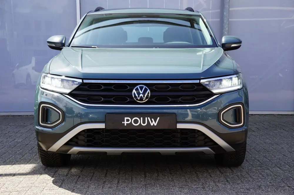Volkswagen T-Roc 1.0 TSI 110pk Life | Trekhaak | Navigatie | uit 2023, foto 8
