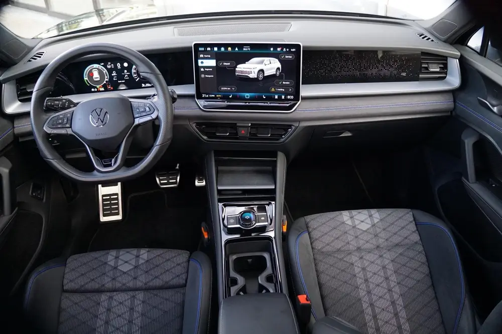 Volkswagen Tayron 1.5 eHybrid 204pk R-Line Edition | SoH 100 uit 2026, foto 5
