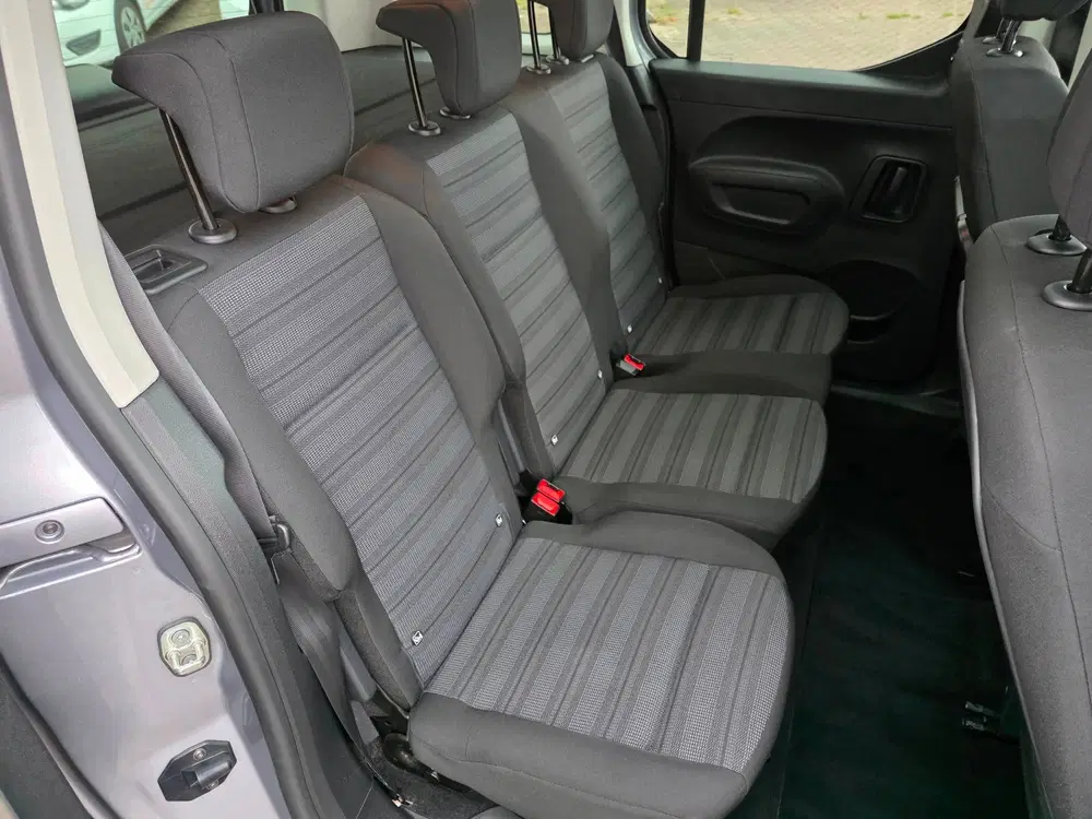Opel Combo 1.2 Turbo L1H1 Edition Automaat 5p BJ.2020 uit 2020, foto 16