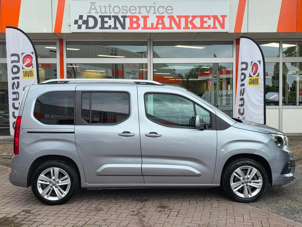 Opel Combo 1.2 Turbo L1H1 Edition Automaat 5p BJ.2020 uit 2020, foto 4