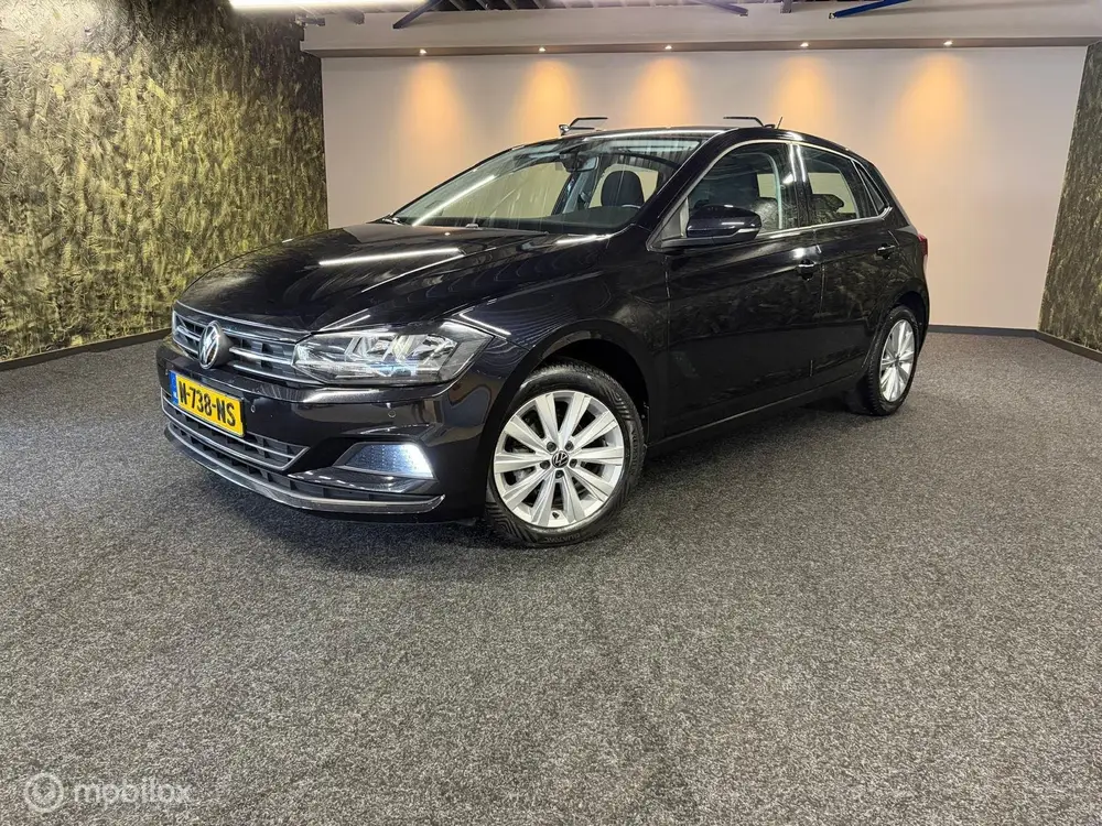 Volkswagen Polo 1.0 Comfortline-NAV-CARPLAY-PDC-LM VELGEN-21 uit 2021