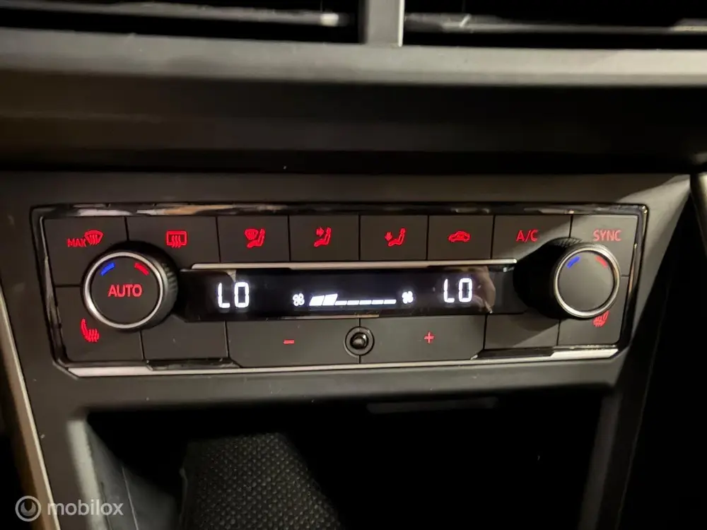 Volkswagen Polo 1.0 Comfortline-NAV-CARPLAY-PDC-LM VELGEN-21 uit 2021, foto 12