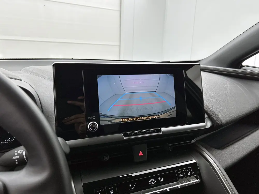 Toyota C-Hr 2.0 Plug-in Hybrid 220 Dynamic uit 2025, foto 8