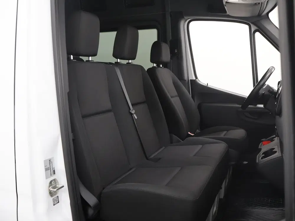 Mercedes-Benz Sprinter 317 CDI uit 2024, foto 10