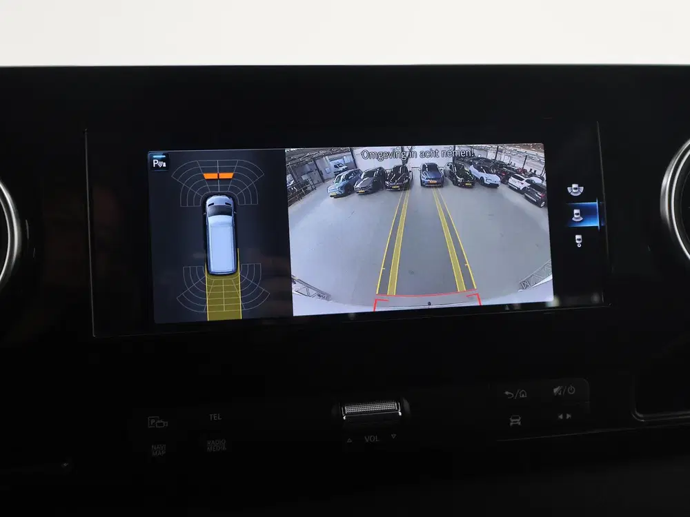 Mercedes-Benz Sprinter 317 CDI uit 2024, foto 13