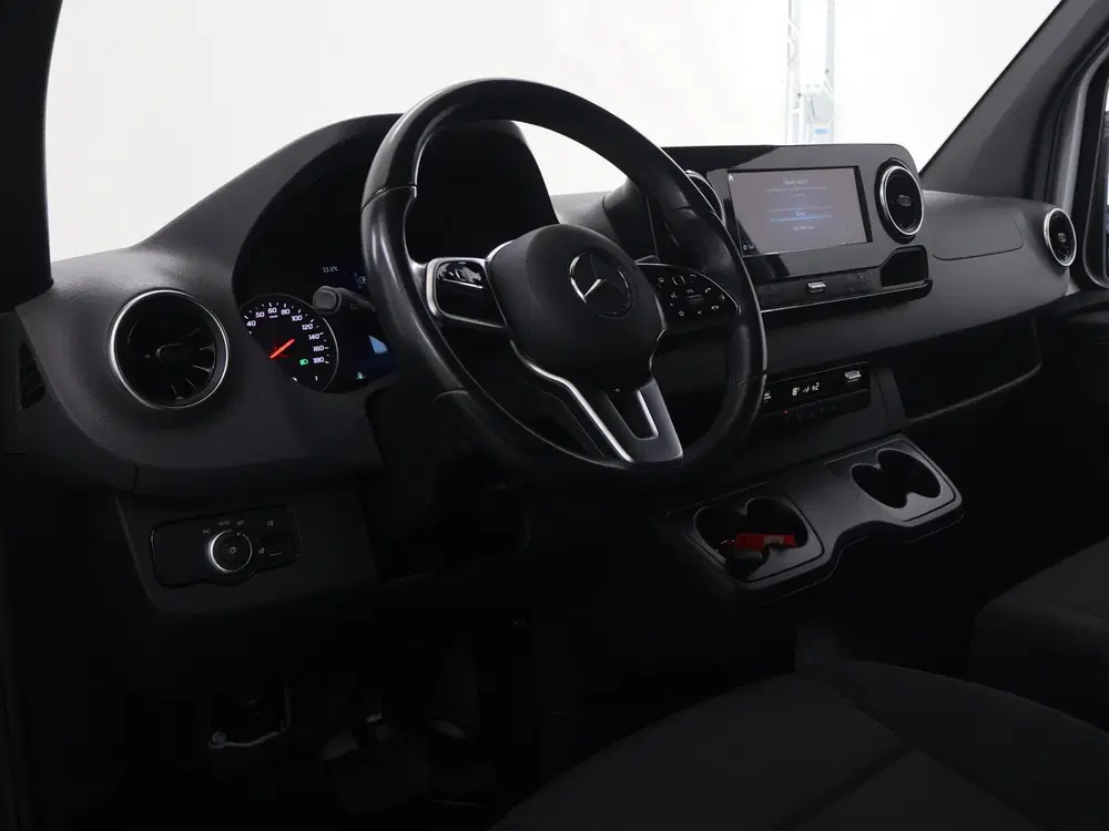 Mercedes-Benz Sprinter 317 CDI uit 2024, foto 7