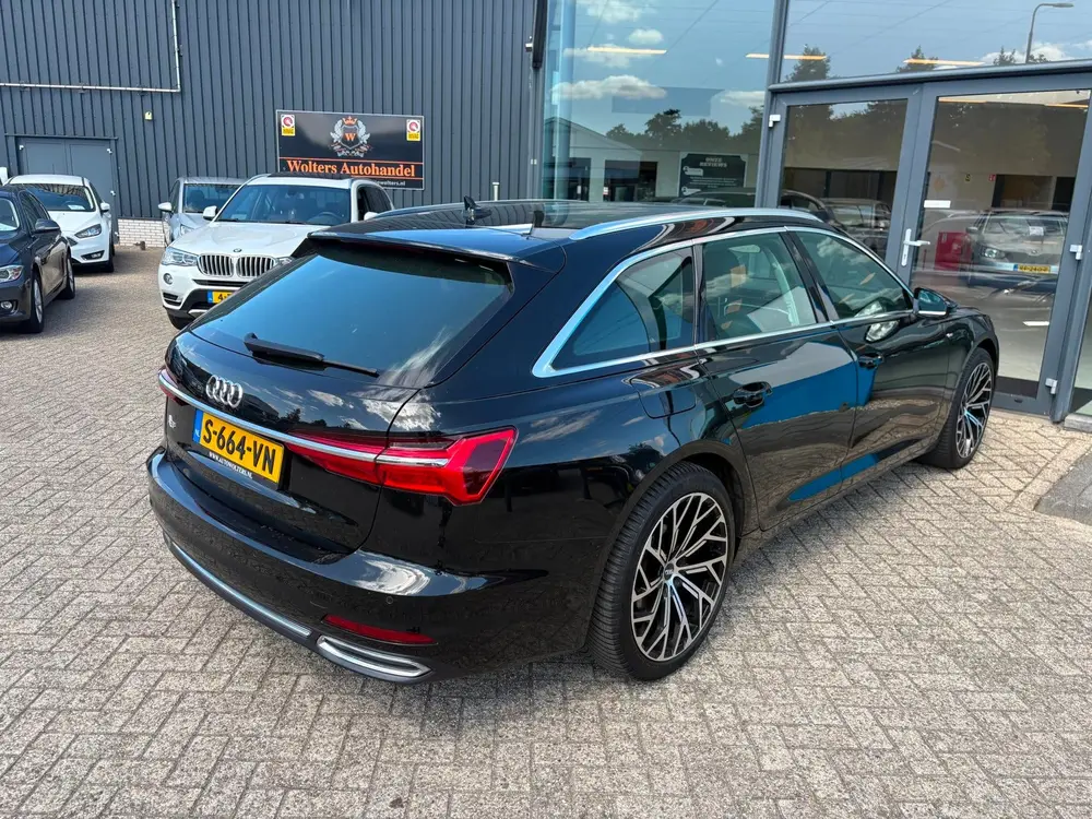 Audi A6 35 TDI S edition uit 2019, foto 9