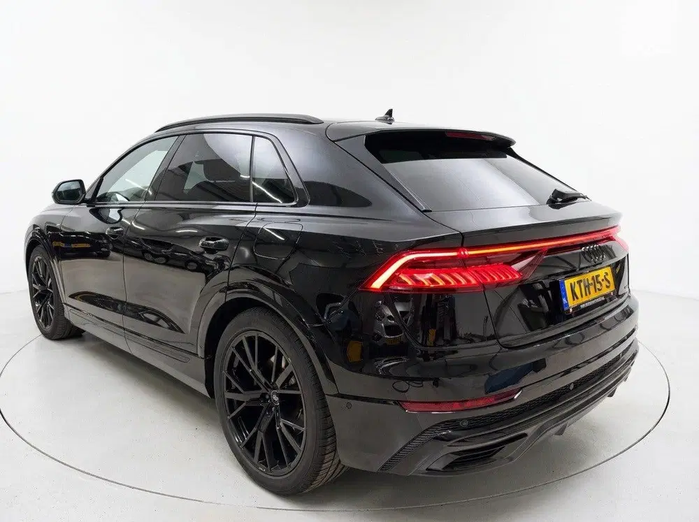 Audi Q8 55 TFSI e quattro Pro Line S uit 2022, foto 7