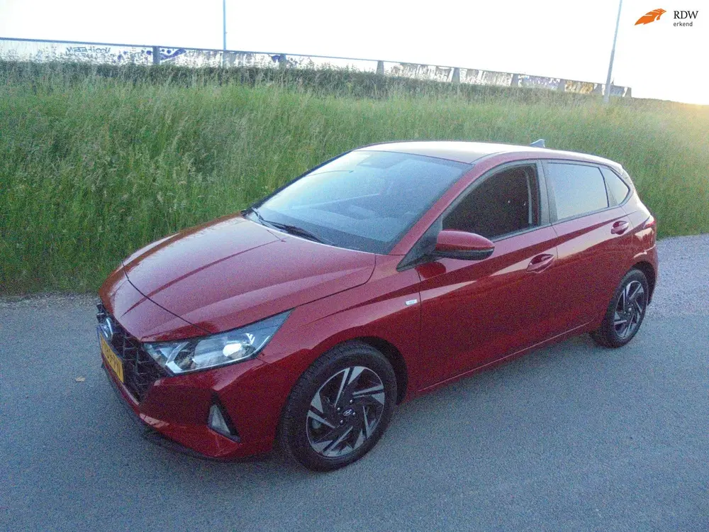 Hyundai i20 Hyundai i20 1.0 Benzine Hybrid automaat ai uit 2021