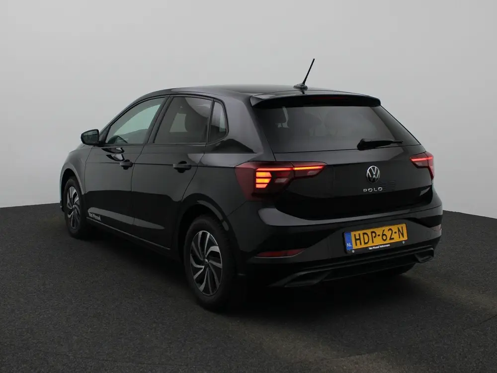 Volkswagen Polo 1.0 TSI Life Edition 95 PK | Navigatie | Air uit 2025, foto 2