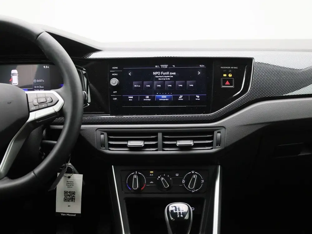Volkswagen Polo 1.0 TSI Life Edition 95 PK | Navigatie | Air uit 2025, foto 9