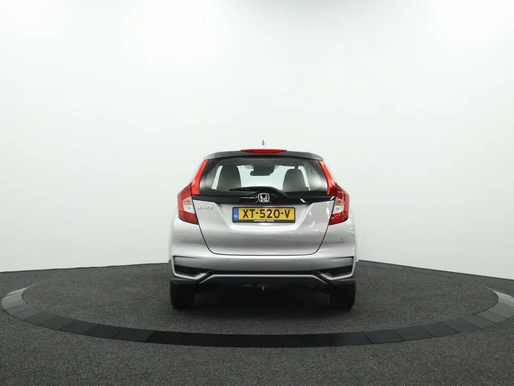 Honda Jazz 1.3 i-VTEC Comfort | Navigatie | Cruise control | uit 2019, foto 10