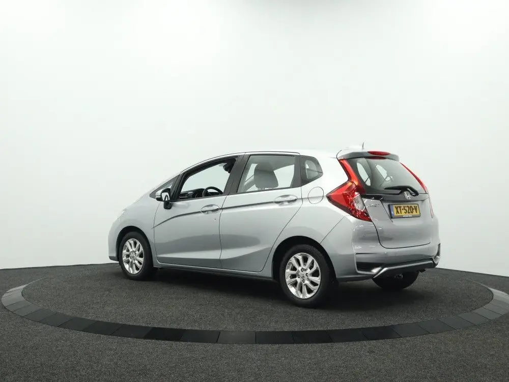 Honda Jazz 1.3 i-VTEC Comfort | Navigatie | Cruise control | uit 2019, foto 9
