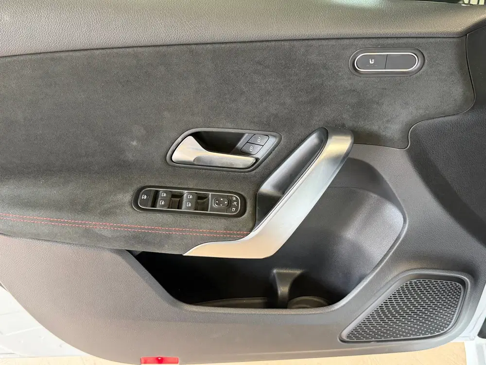 Mercedes-Benz A-Klasse 180 AMG Line AUT. SFEERVERLICHTING CA uit 2022, foto 14