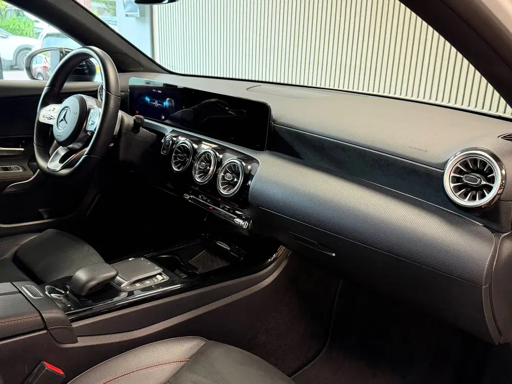 Mercedes-Benz A-Klasse 180 AMG Line AUT. SFEERVERLICHTING CA uit 2022, foto 8