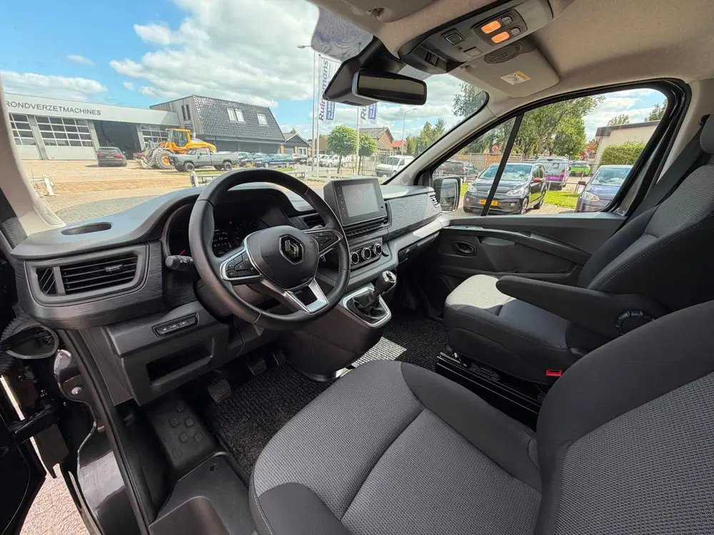 Renault Trafic 2.0 Blue dCi 130 L1H1 Advance uit 2024, foto 15
