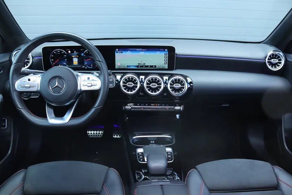 Mercedes-Benz A-Klasse A-Klasse A 250 A250 4Matic AMG Line s uit 2019, foto 13