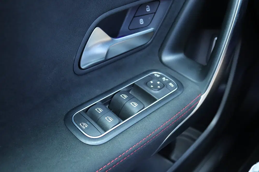 Mercedes-Benz A-Klasse A-Klasse A 250 A250 4Matic AMG Line s uit 2019, foto 14