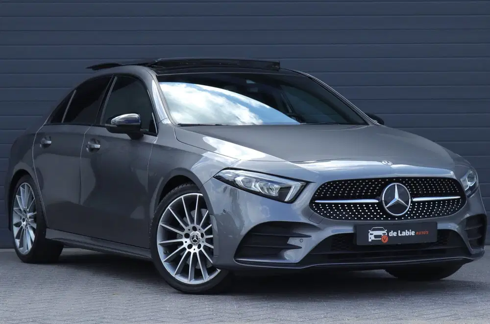 Mercedes-Benz A-Klasse A-Klasse A 250 A250 4Matic AMG Line s uit 2019, foto 4