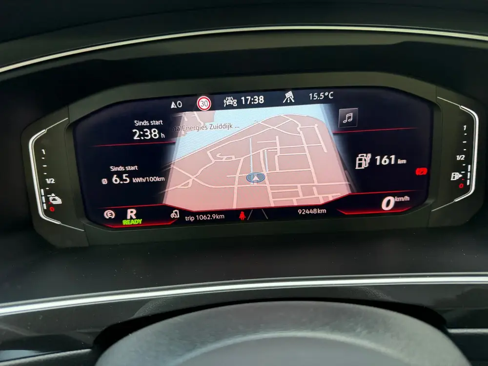 Volkswagen Tiguan 1.4 TSI Ehybrid 245pk 3xR-line uit 2021, foto 13