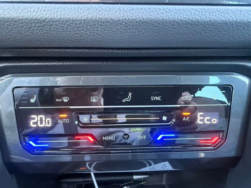 Volkswagen Tiguan 1.4 TSI Ehybrid 245pk 3xR-line uit 2021, foto 19
