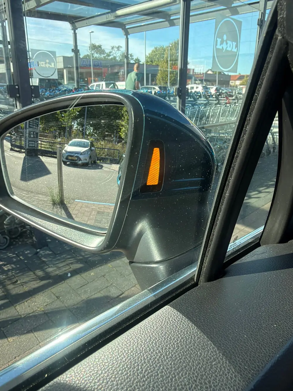 Volkswagen Tiguan 1.4 TSI Ehybrid 245pk 3xR-line uit 2021, foto 20