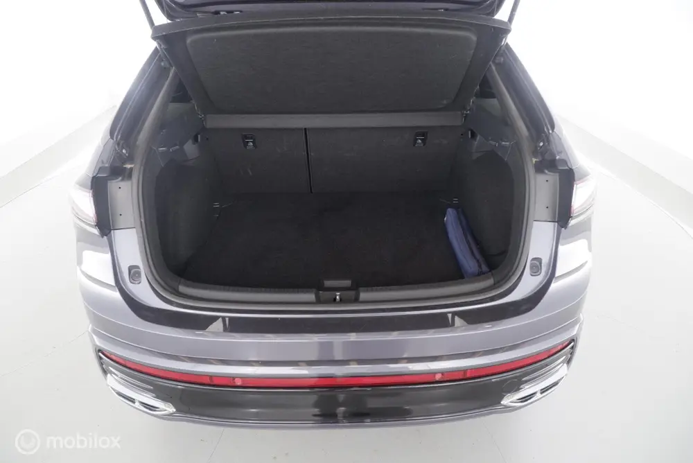 Volkswagen Taigo 1.0 TSI Automaat R-Line panorama|IQ|led|dab uit 2025, foto 14