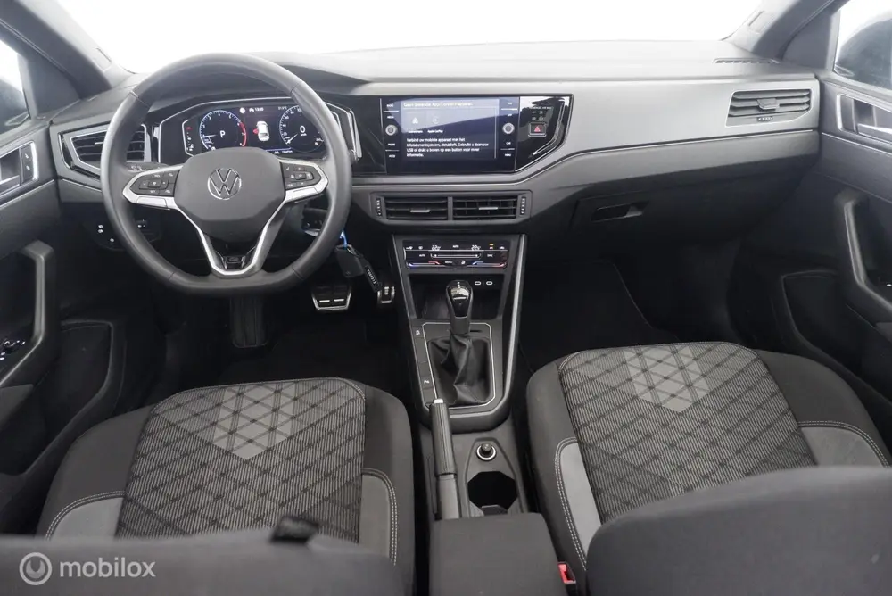 Volkswagen Taigo 1.0 TSI Automaat R-Line panorama|IQ|led|dab uit 2025, foto 7