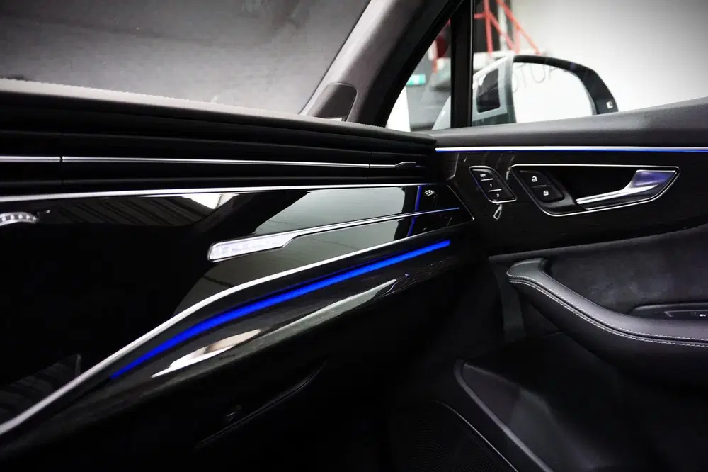 Audi Q7 55 TFSIe S-Line B&O Advanced uit 2023, foto 8