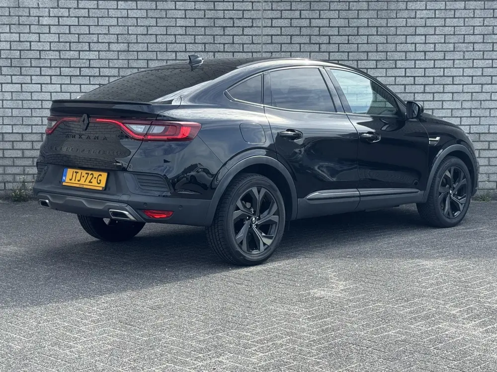 Renault Arkana 1.6 E-Tech hybrid 145 E-Tech Engineered uit 2023, foto 2