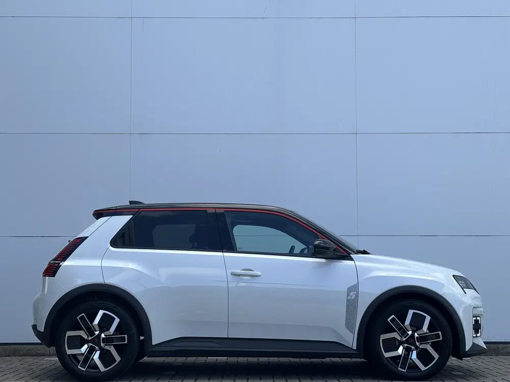 Renault 5 comfort range techno 52 kWh uit 2025, foto 16