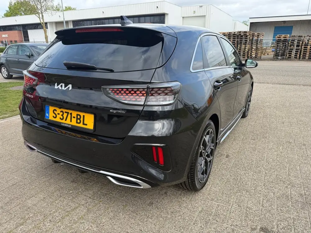 Kia (Pro) Cee D Ceed 1.0 T-GDi GT-Line | PANO | Full Opties uit 2023, foto 3