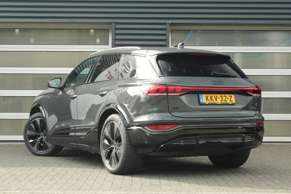Audi Q6 e-tron 388pk quattro S edition 100kWh uit 2025, foto 14