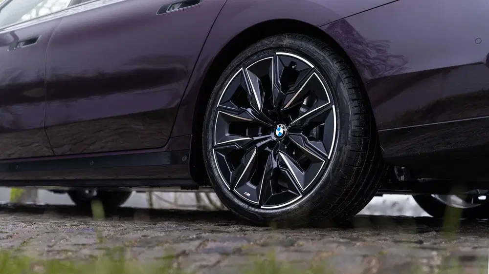 BMW i7 xDrive60 Privilege Edition uit 2025, foto 8