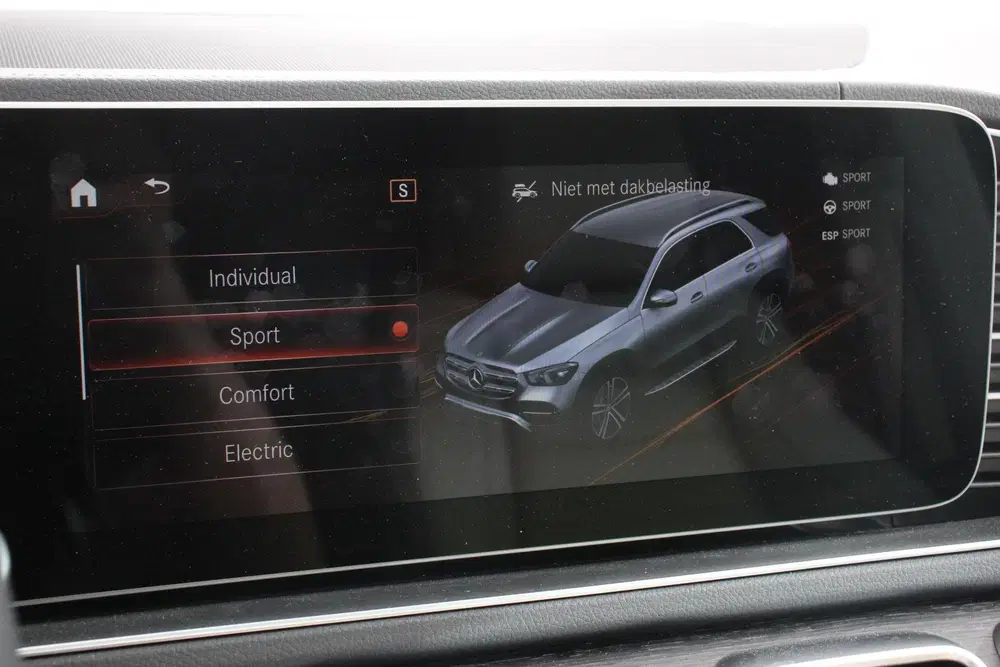 Mercedes-Benz GLE 350 e AMG 4-MATIC Leder adaptive Cr uit 2022, foto 20
