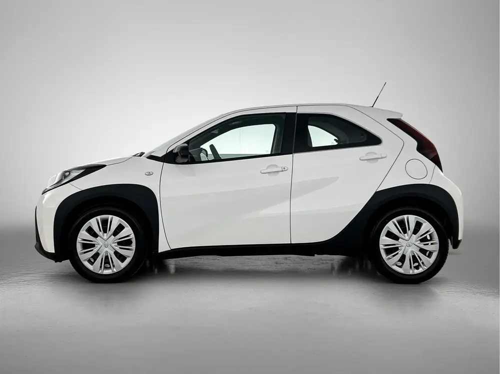 Toyota Aygo X 1.0 VVT-i MT Play uit 2025, foto 3