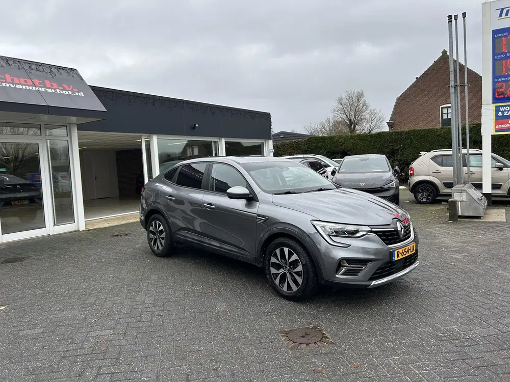 Renault Arkana 1.6 E-Tech Hybrid 145 Zen uit 2022, foto 2