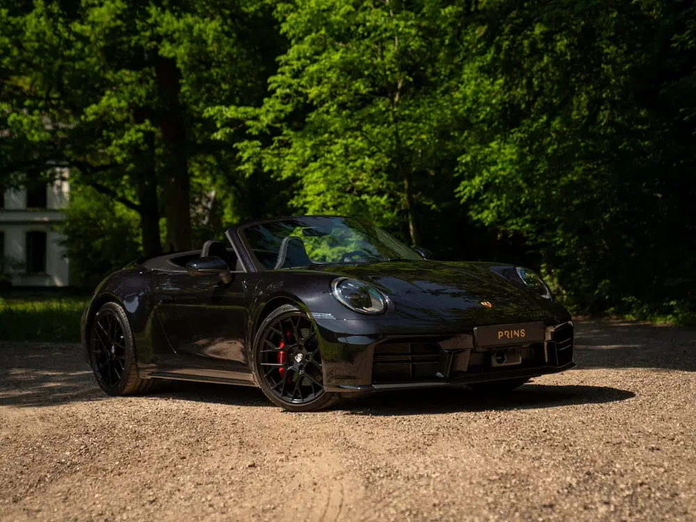 Porsche 911 992-2 Carrera SportDesign uit 2024, foto 3